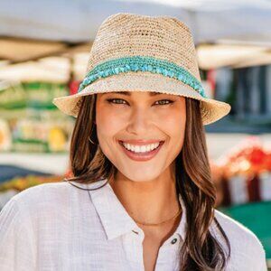 Wallaroo Hat Company – Women’s Tahiti Trilby Fedora – Natural Fiber, Short Brim